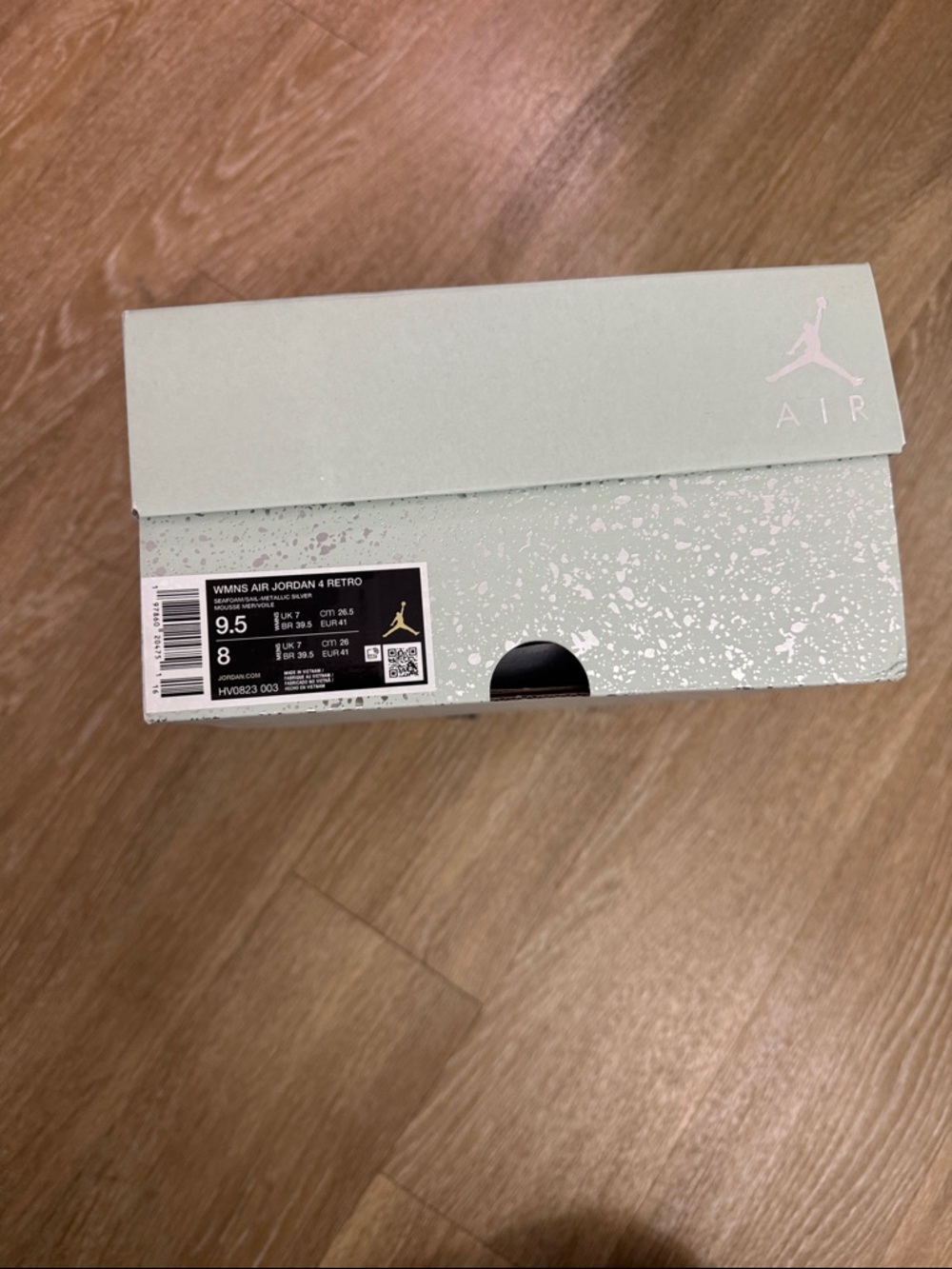Air Jordan 4 Women's Retro Seafoam Sail Sneakers with Box size 9.5 - Picture 6 of 14
